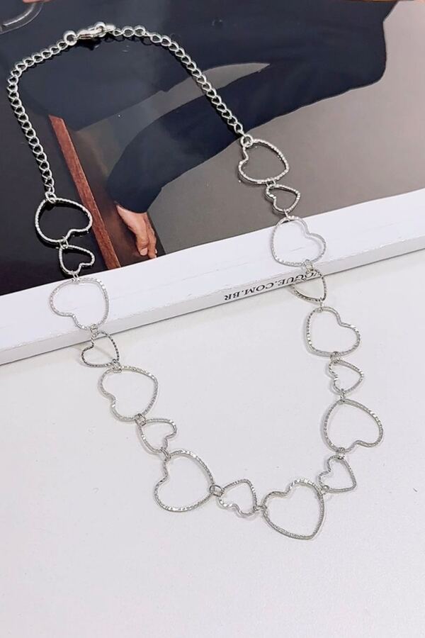 Colar Corações em Corrente